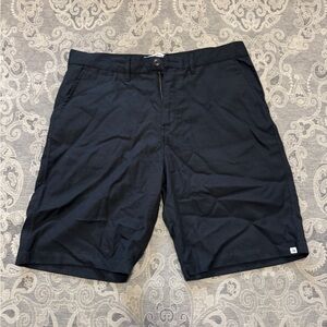 Quiksilver Men's charcoal Flat Front Shorts, size 36